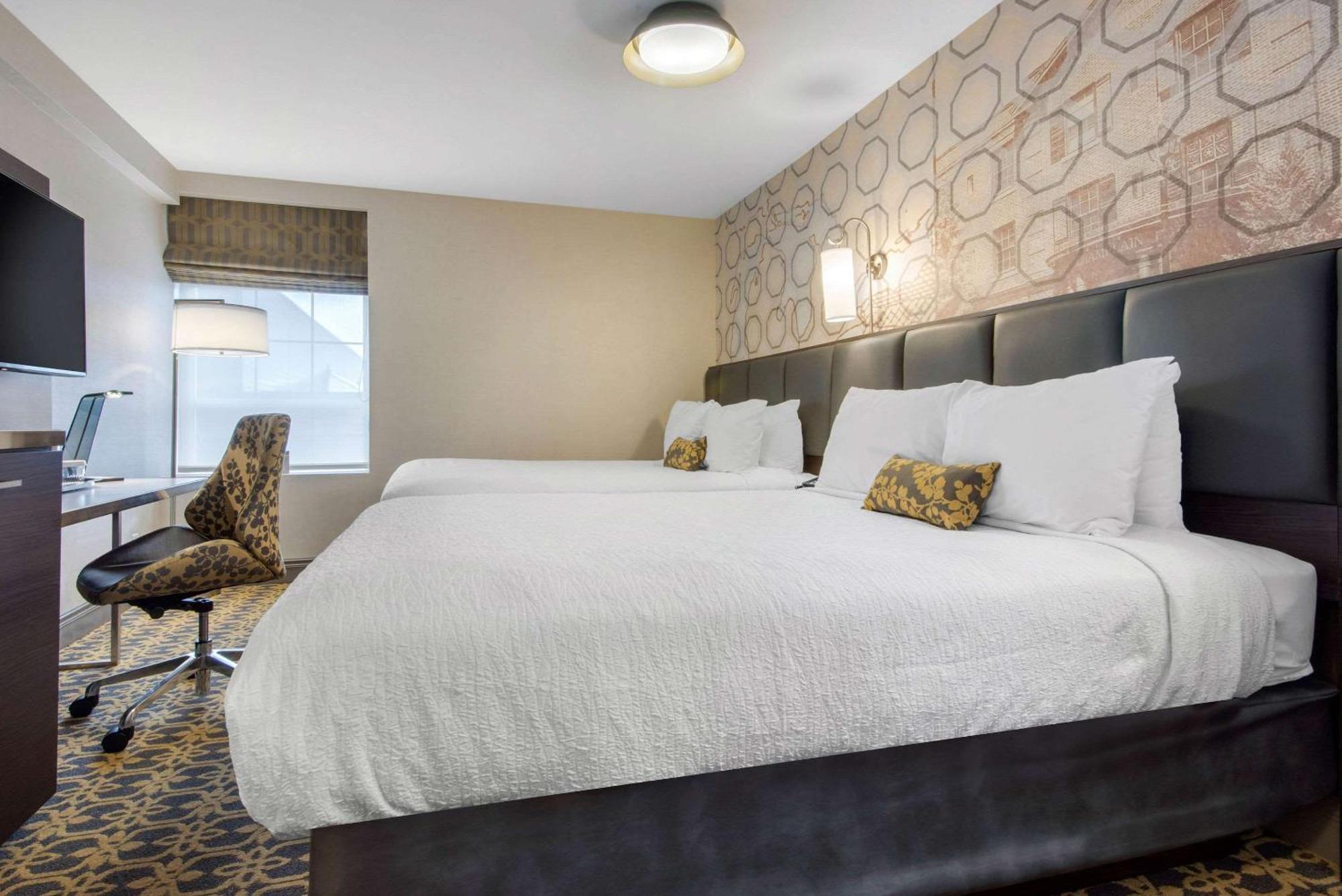 אוריליה The Champlain Waterfront Hotel Ascend Hotel Collection מראה חיצוני תמונה