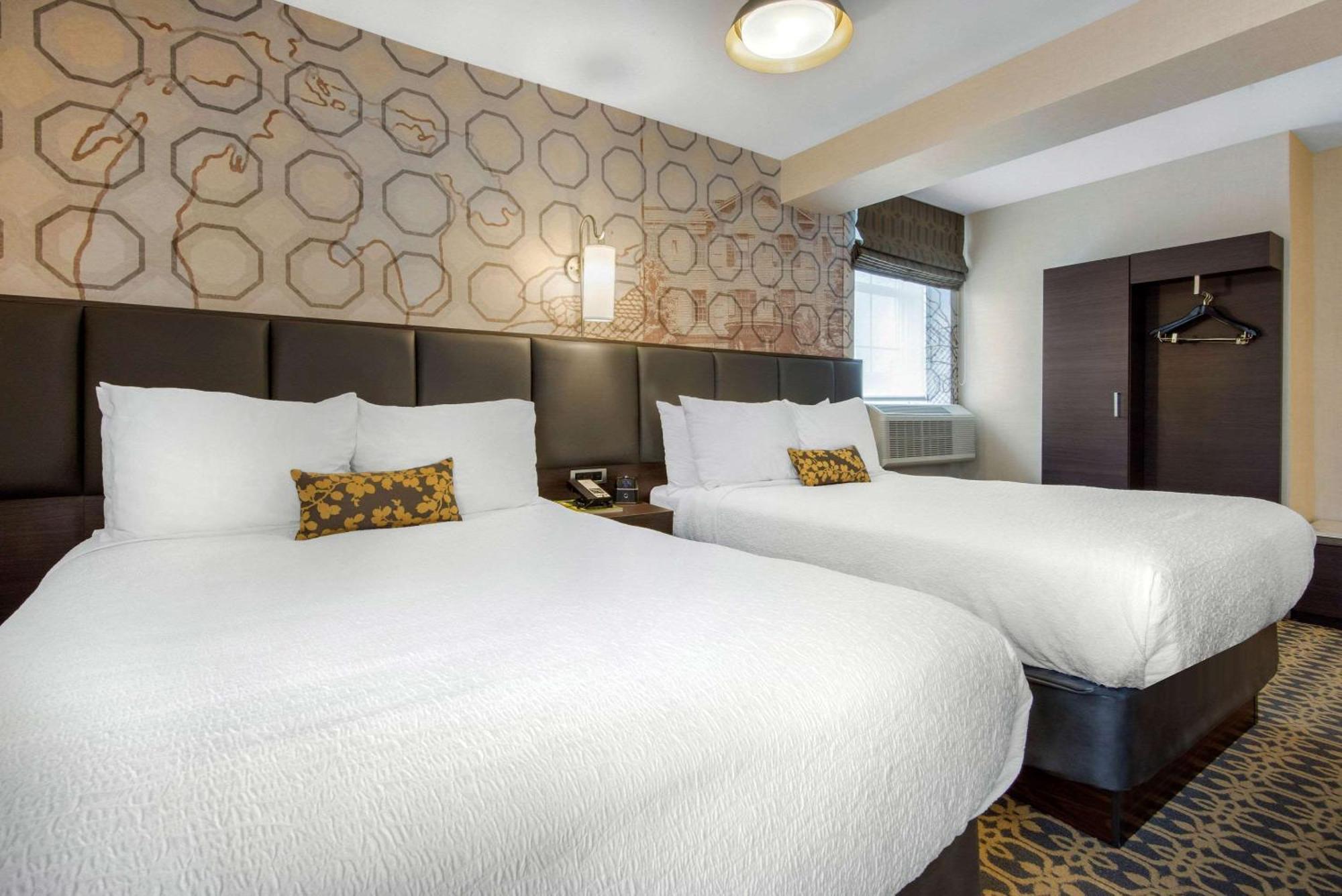 אוריליה The Champlain Waterfront Hotel Ascend Hotel Collection מראה חיצוני תמונה