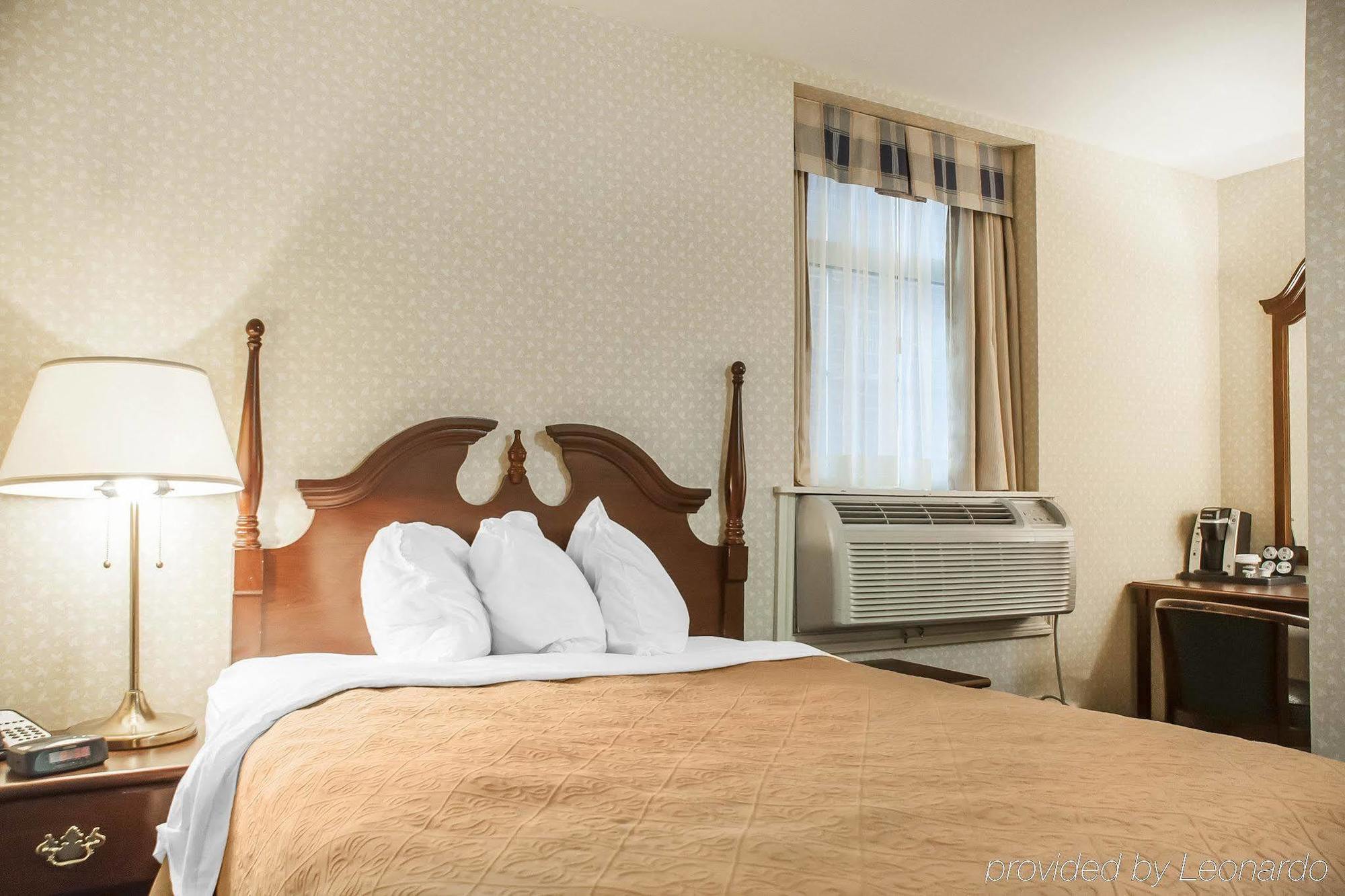 אוריליה The Champlain Waterfront Hotel Ascend Hotel Collection מראה חיצוני תמונה