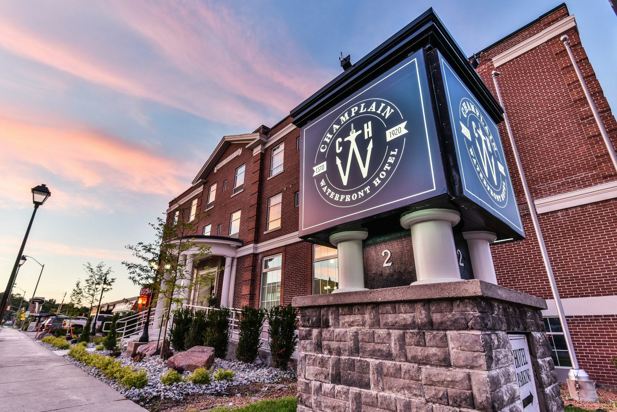 אוריליה The Champlain Waterfront Hotel Ascend Hotel Collection מראה חיצוני תמונה